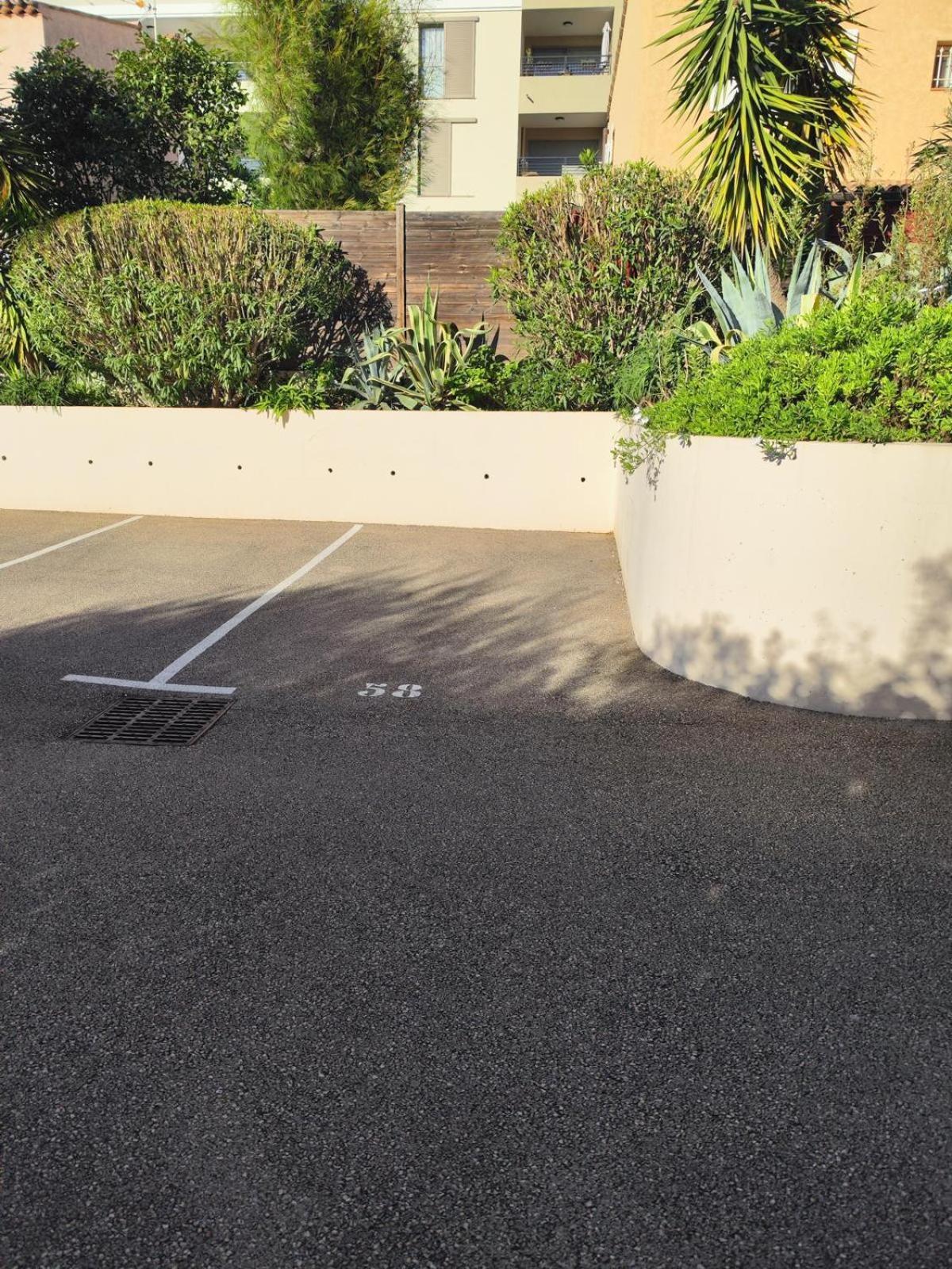 Lumineux, Tout Confort, Wifi & Terrace & Parking Saint-Laurent-du-Var Eksteriør billede